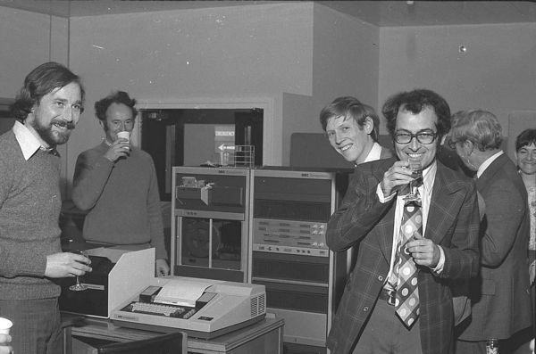 (Left to Right) Richard Hilken, Paul Bryant, Dave Toll, Cliff Pavelin and Jim Hailstone celebrate the formal acceptance of the first ICF Prime (the P400 at RL) in 1977