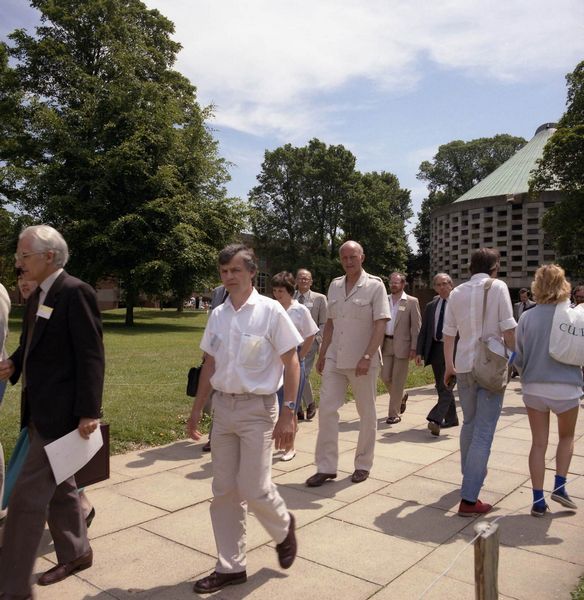 Alvey Conference, Sussex, Mike Russell on the left. In the white suit behind is Geoffrey Pattie Minister for IT who took over from Kenneth Baker.