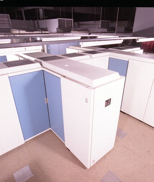 IBM 3090/600E