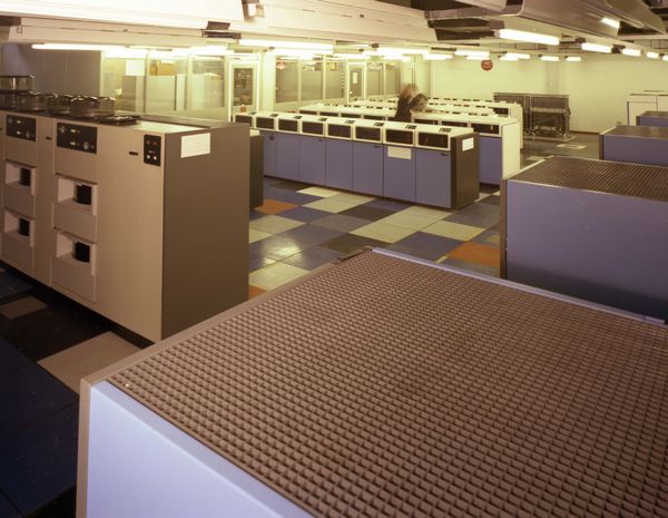 IBM 3081, December 1982